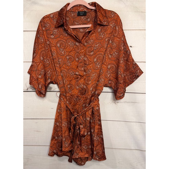 Vici Dresses & Skirts - VICI Paisley Print Button Down Kimono Sleeve Shirt Dress Rust‎ S